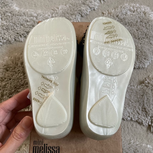 SOLD - Picture 4 of 4